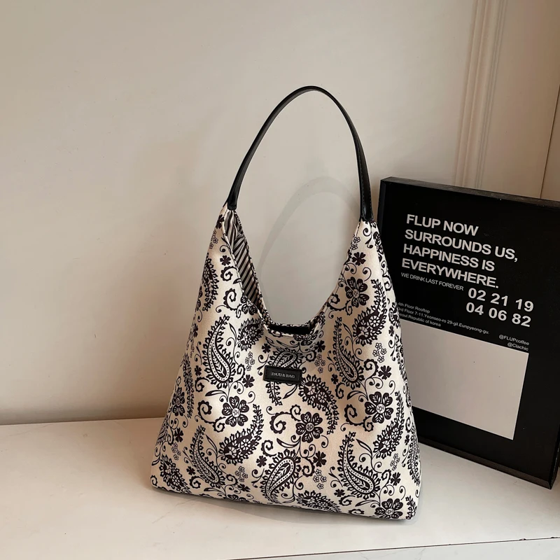 Light Luxury Nylon Patterns La - огляд і ціна Ethnic Fashion Brands