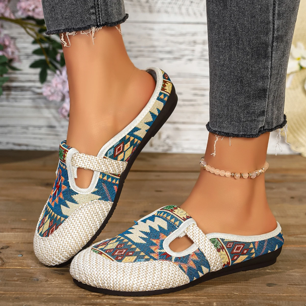 Women's Ethnic Style Slippers  - огляд і ціна Ethnic Fashion Walk